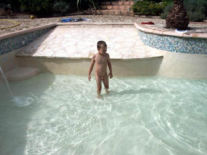 2003-05 001.jpg - DCF 1.0